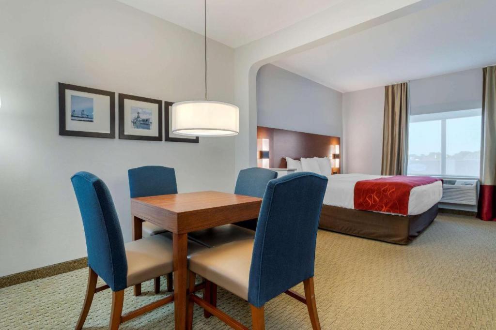 Comfort Suites La Porte Extérieur photo