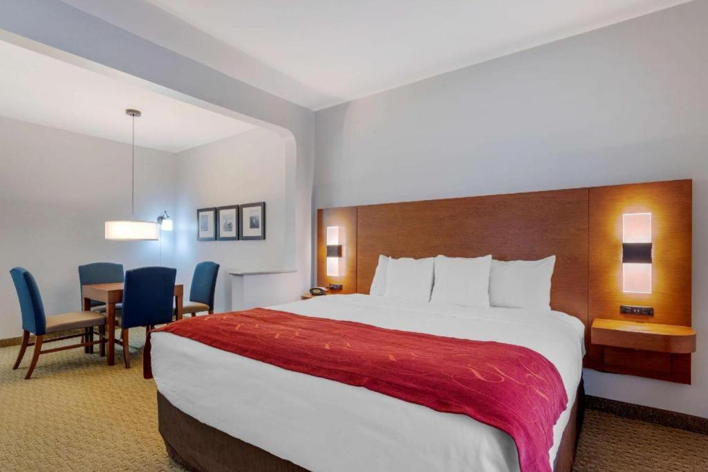 Comfort Suites La Porte Extérieur photo