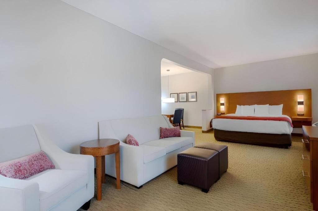 Comfort Suites La Porte Extérieur photo